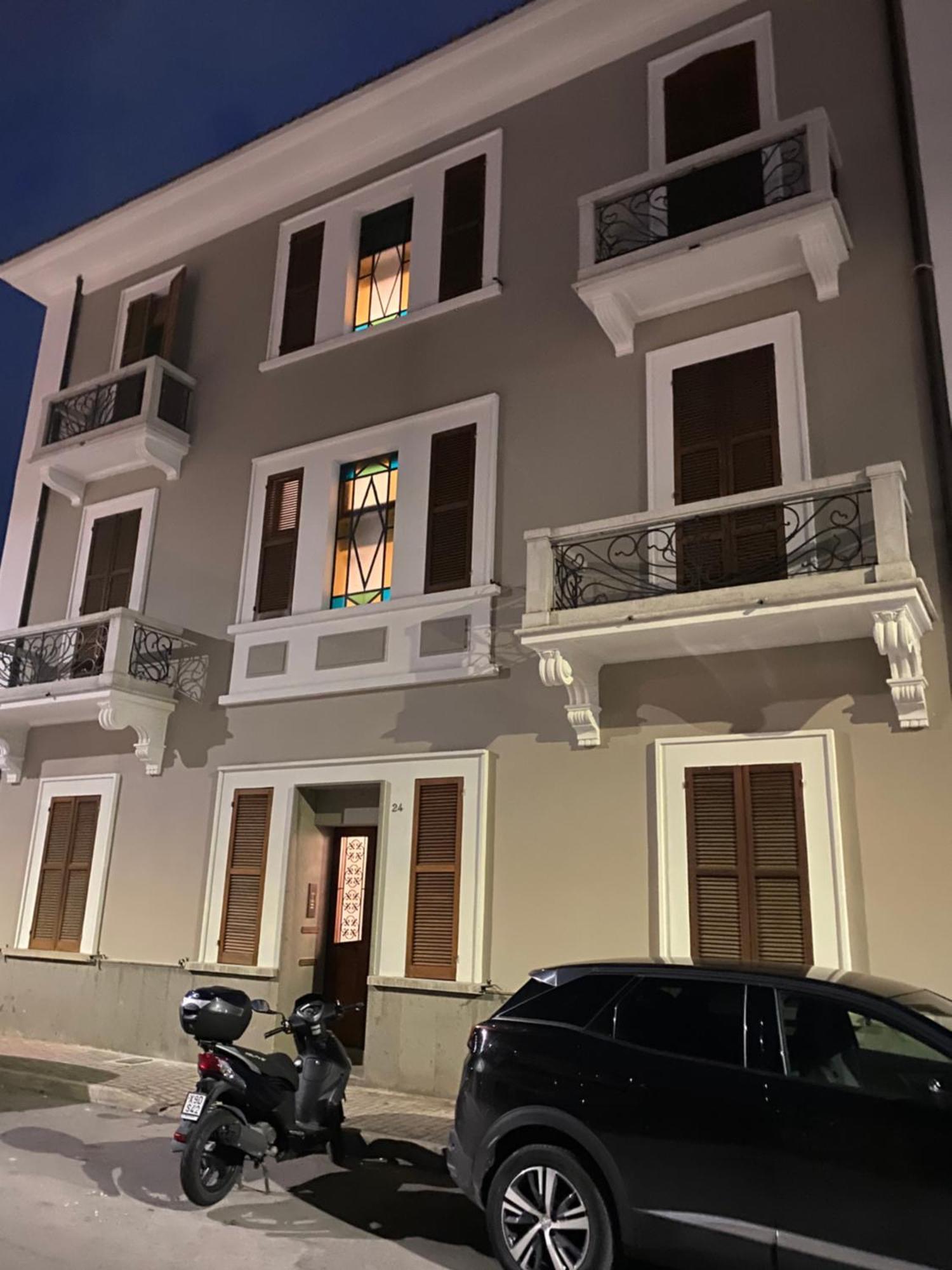 Апартаменти Westhouse Пескара Екстер'єр фото